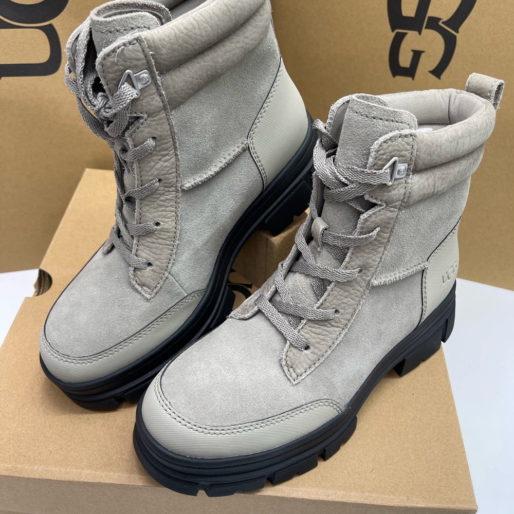 UGG Women 1174492
W ASHTON WEATHERIZED LACE UP Cobble Grey - Kicks Machine Boots - Picture 7 of 16